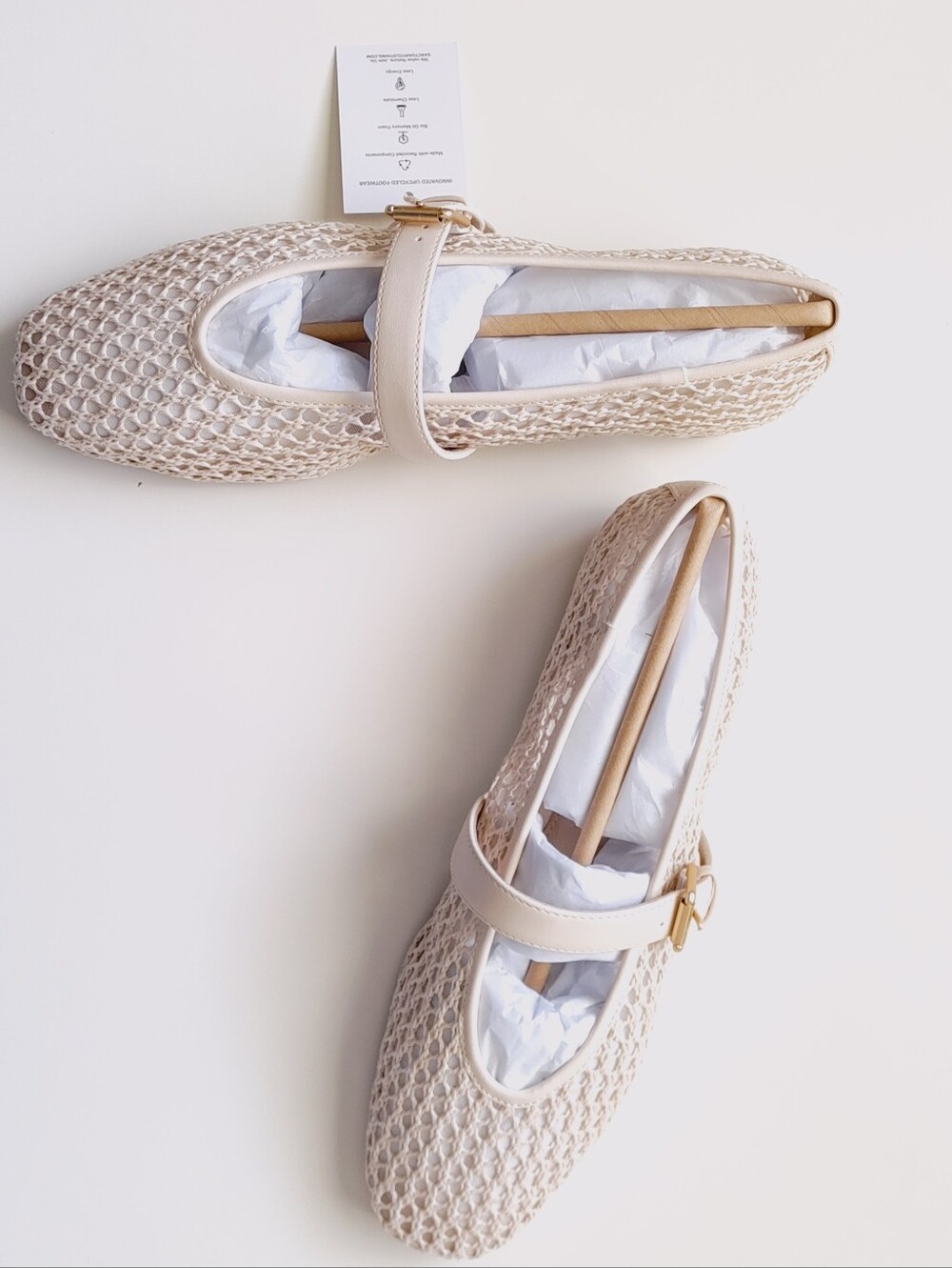 Sanctuary Gia Mary Jane Flats in Natural Size 11